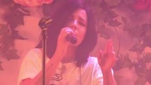 Halsey - Halsey - Bad At Love 现场版 2017