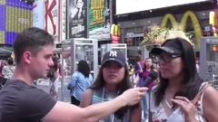 时代广场的老外们惊呆了 “中国会主宰全世界!”