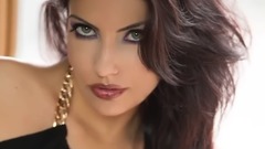 意甲最美超模半裸出镜