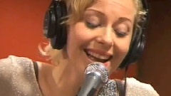 Anneke van Giersbergen - Hey Okay!