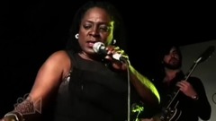 Sharon Jones & The Dap-Kings - I'm Not Gonna Cry
