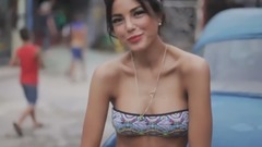 扎扎女友海边丛林野性爱抚 妖娆甜美可人如梦似幻