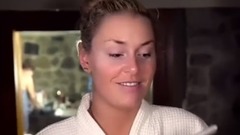 林赛·沃恩变身彩绘模特混淆视听 回眸微笑醉倒镜头