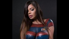 不许盯她屁股看!美臀小姐勾引梅西遭女友拉黑