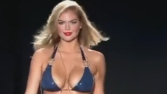 超模 Kate Upton 現場走秀