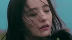 电影<奔爱>佟丽娅周冬雨"同性床戏"片花