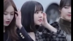 GFriend - 音乐银行上班 17/09/15