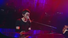 吉他·梁博,摇滚·男孩