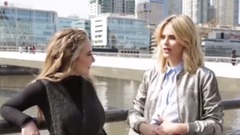 ISabrina Carpenter y Valentina Zenere Pasean Por Buenos Aires!