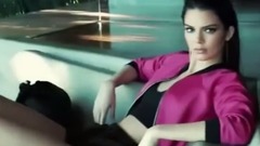 维密超模玉乳丰腴后庭翘 白皙冰肌滑嫩似酥