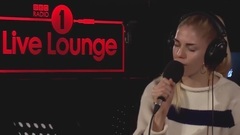 London Grammar - Non Believer in the Live Lounge