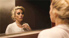 Lady Gaga - 《Gaga:Five Foot Two》最新预告片