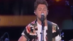 Niall Horan - Full Performance