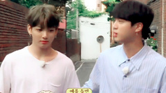 田柾国(防弹少年团),JIN(防弹少年团) - 田柾国拍打金硕珍后脖颈的原因是