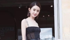 赵丽颖最爱Dior粉裙子满满少女心,而每天不能离手的东西竟是它