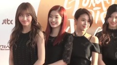 红薯夫妇合体金唱片大赏 金在中王者回归引暴动