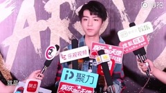 王俊凯 - 王俊凯成年后最大的不同是变黑了