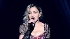 Madonna - Take A Bow