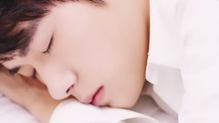 易烊千玺 - 小千