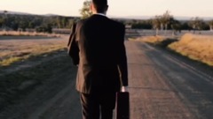 月圆前我不得不离去