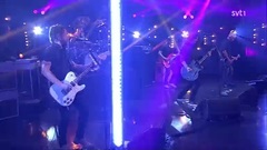 Foo Fighters - The Sky Is a Neighborhood (Skavlan) 17/09/13