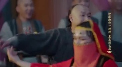 孙俪 - 电视剧<那年花开月正圆>孙俪又跳舞啦!与高圣远即兴尬舞