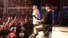 扭曲机器 - 镜子中