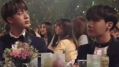 当孩子们看到镜头时