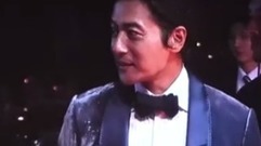 少女时代,张东健,允儿(少女时代) - 韩国釜山电影节润娥与张东健走红毯,润娥肤色礼服太性感!