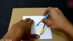 飞速旋转的A4纸,能切开坚硬的椰子吗?