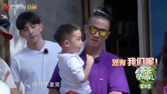 杜江 - 《爸爸5》爱哭嗯哼收泪变男子汉 网友:嗯哼....