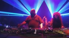 Carl Cox b2b Nicole Moudaber