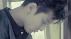 voguekorea INS更新灿烈相关视频第一则 17/10/23