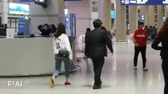 郑秀妍 Back from Hawaii