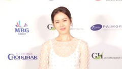 孙艺珍 - 孙艺珍红毯 饭拍 17/10/25