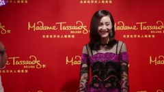 杨幂 - 杨幂假扮蜡像整蛊游客 入驻杜莎夫人蜡像馆