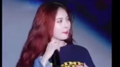 金泫雅,韩国群星,舞蹈视频 - 淡淡的妆容,水水的红唇 性感女神舞台现场合集