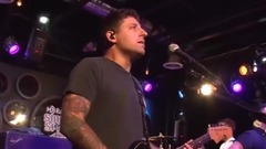 Fall Out Boy - Thnks Fr Th Mmrs