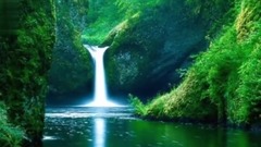 这首经典老歌,只有她唱出了真正的味道,边听边流泪,百听不厌!