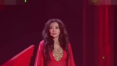 阿朵 - 华语演艺圈中能hold住整个大舞台的,除了阿朵,还有谁!