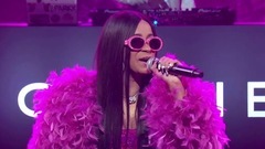 Cardi B - Bodak Yellow