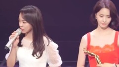 少女时代,允儿(少女时代) - 红毯及领奖部分视频合集领奖