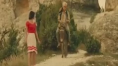 Группа USB-Кавказская девушка