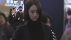 少女时代,允儿(少女时代) - 允儿仁川机场赴香港 新闻视频一则