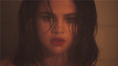 Selena Gomez,Marshmello - Wolves 预告片段