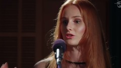 Vera Blue - Hold