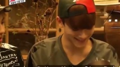 EXO 吃饭笑喷系列26