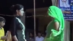 смотреть онлайн видео от Ghulam Akbar в хорошем качестве