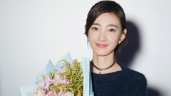 素颜女神王丽坤出门前,要用多长时间考虑穿什么?