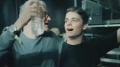 Martin Garrix,Alan Walker - Dreaming Alone